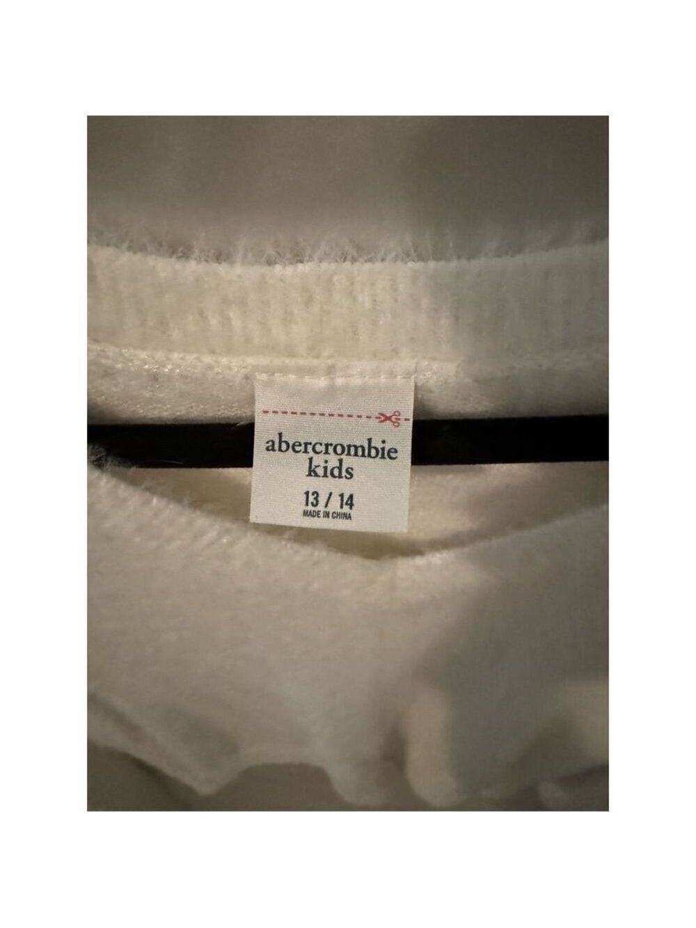 Abercrombie Kids White Sweater - Picture 2 of 4